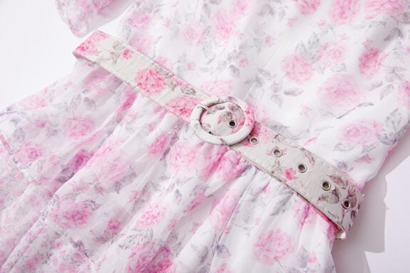 Stylové volánové boho šaty na prodej