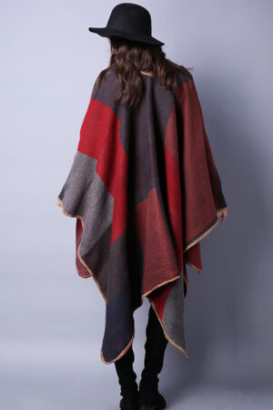 Chic Ladies Shawl for Travel