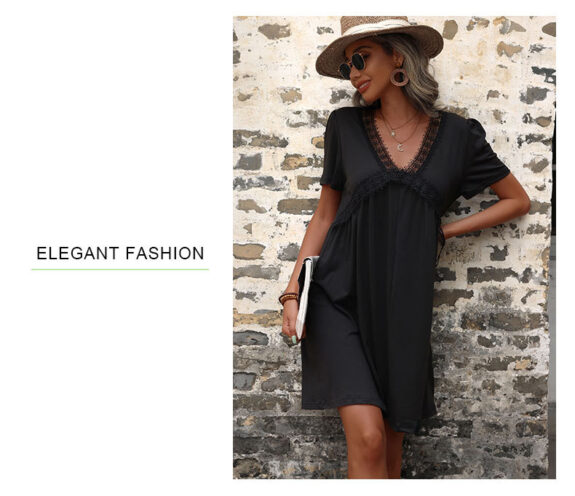 Bequemes Schwarzes böhmisches Kleid Outfit
