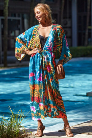 Lightweight Boho Kimono Holiday Look