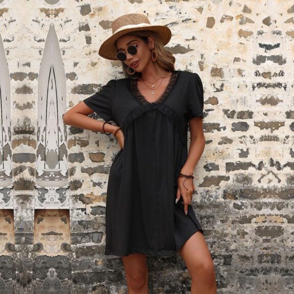 Trendiges böhmisches lockeres Sommerkleid