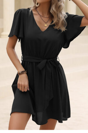 Robe Boho Décolletée En V Avec Ceinture À Nouer
