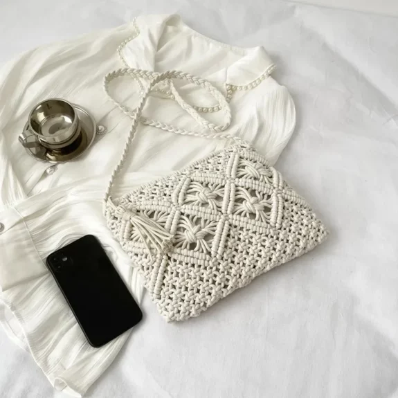 Chic Hollow Out Boho Purse