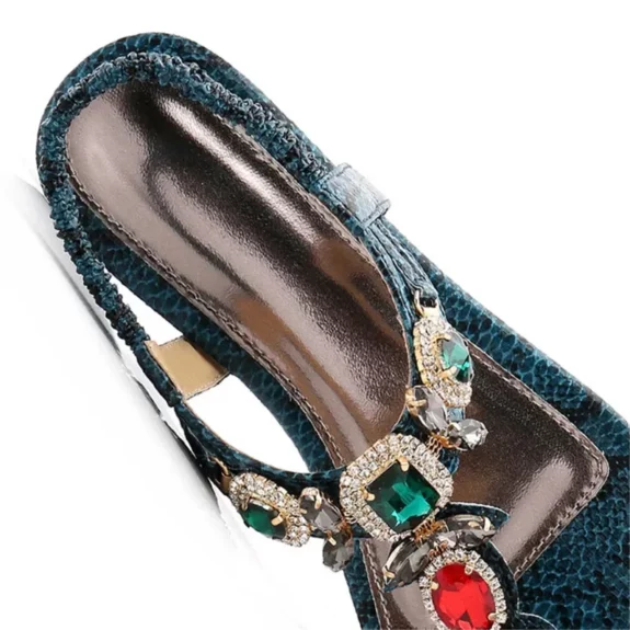 Colección de cómodas sandalias boho de colores