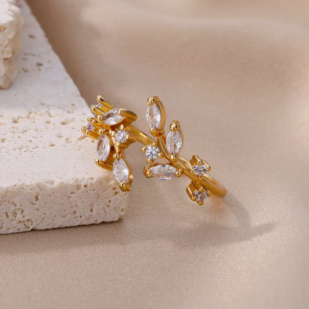 gypsy Leaf Ring Gold Stainless