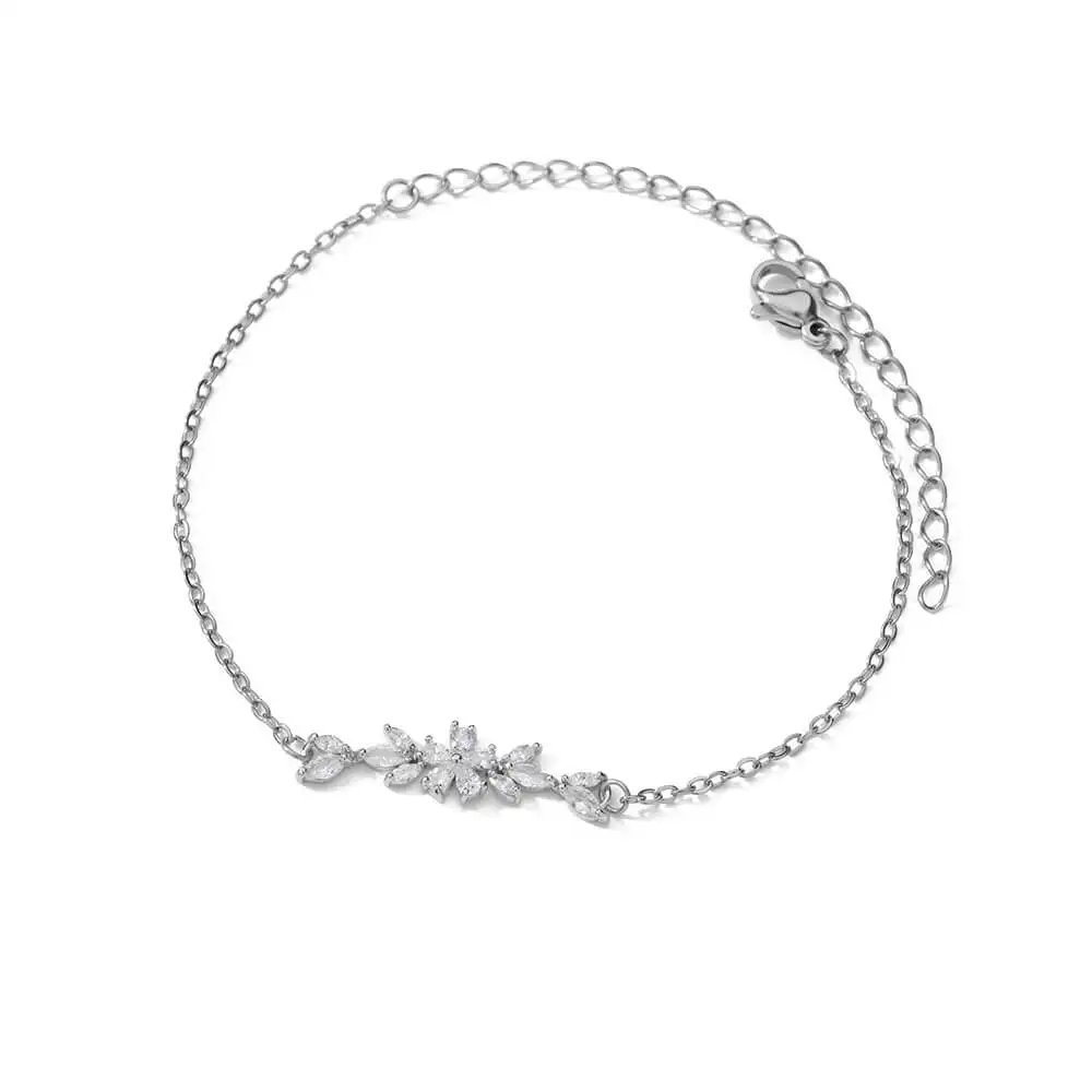 Elegant Gold vintage Flower Bracelet